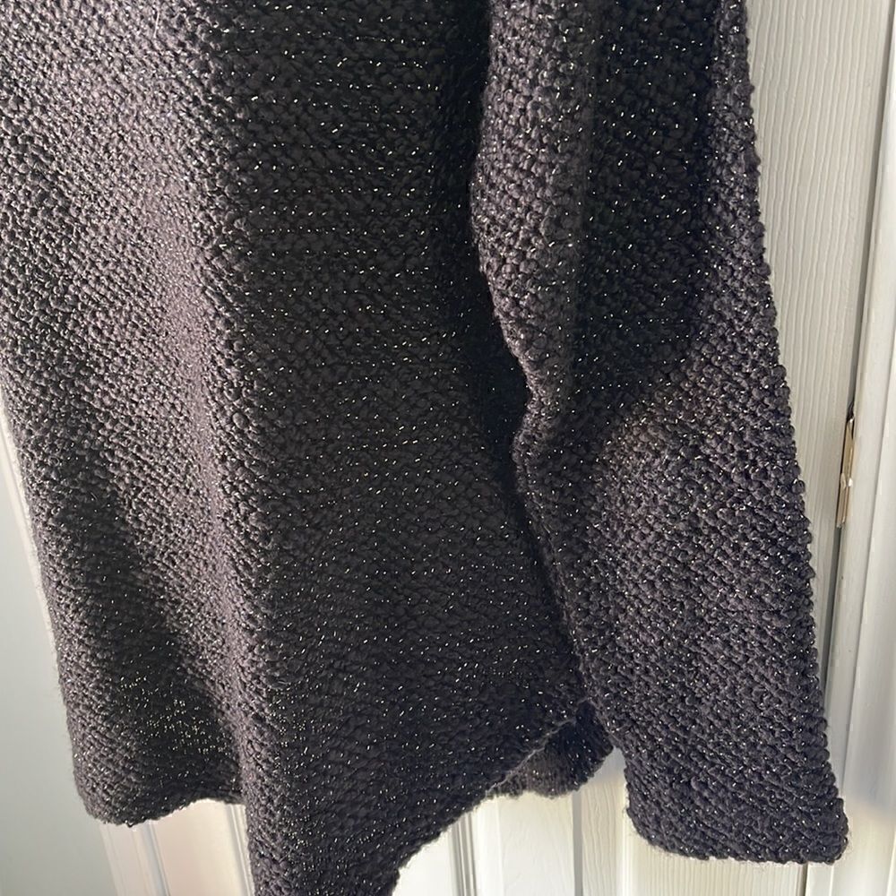 Jessica Simpson Sparkle ✨ Sweater - Picture 3 of 4